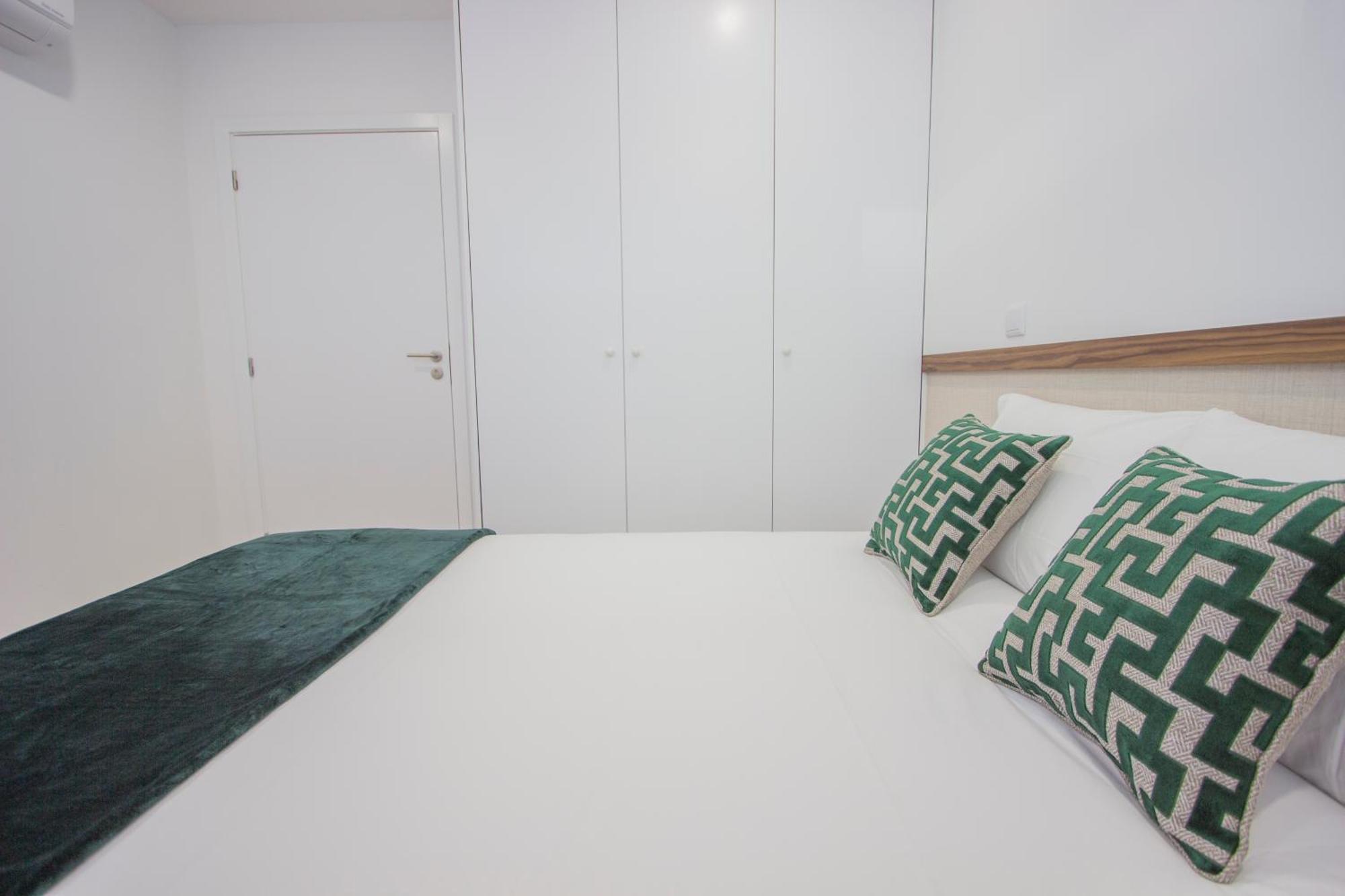 Mesao Frio By Guestify Villa Guimaraes Room photo