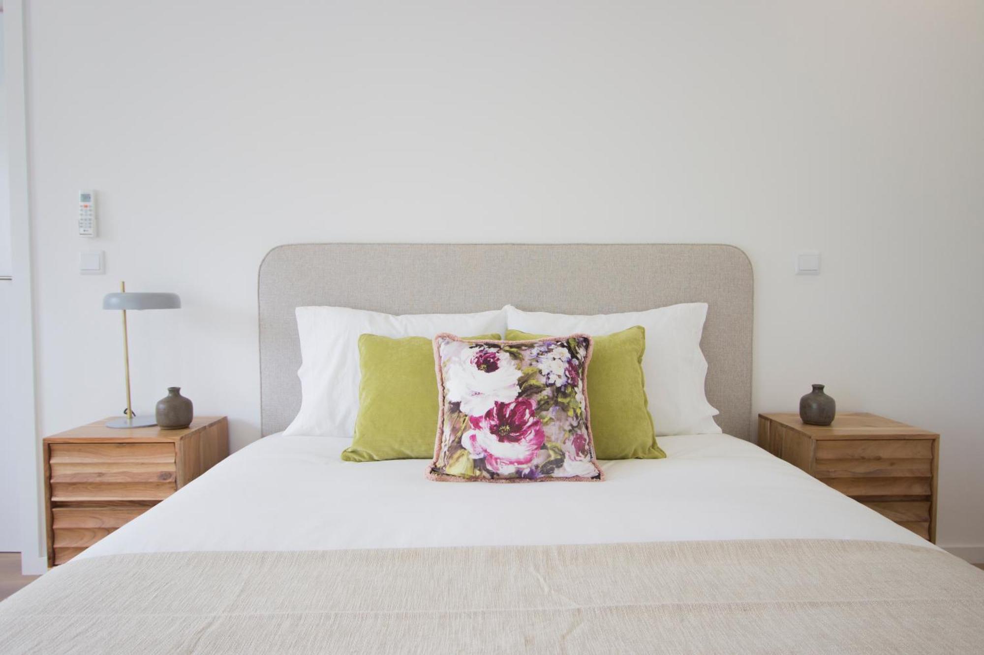 Mesao Frio By Guestify Villa Guimaraes Room photo