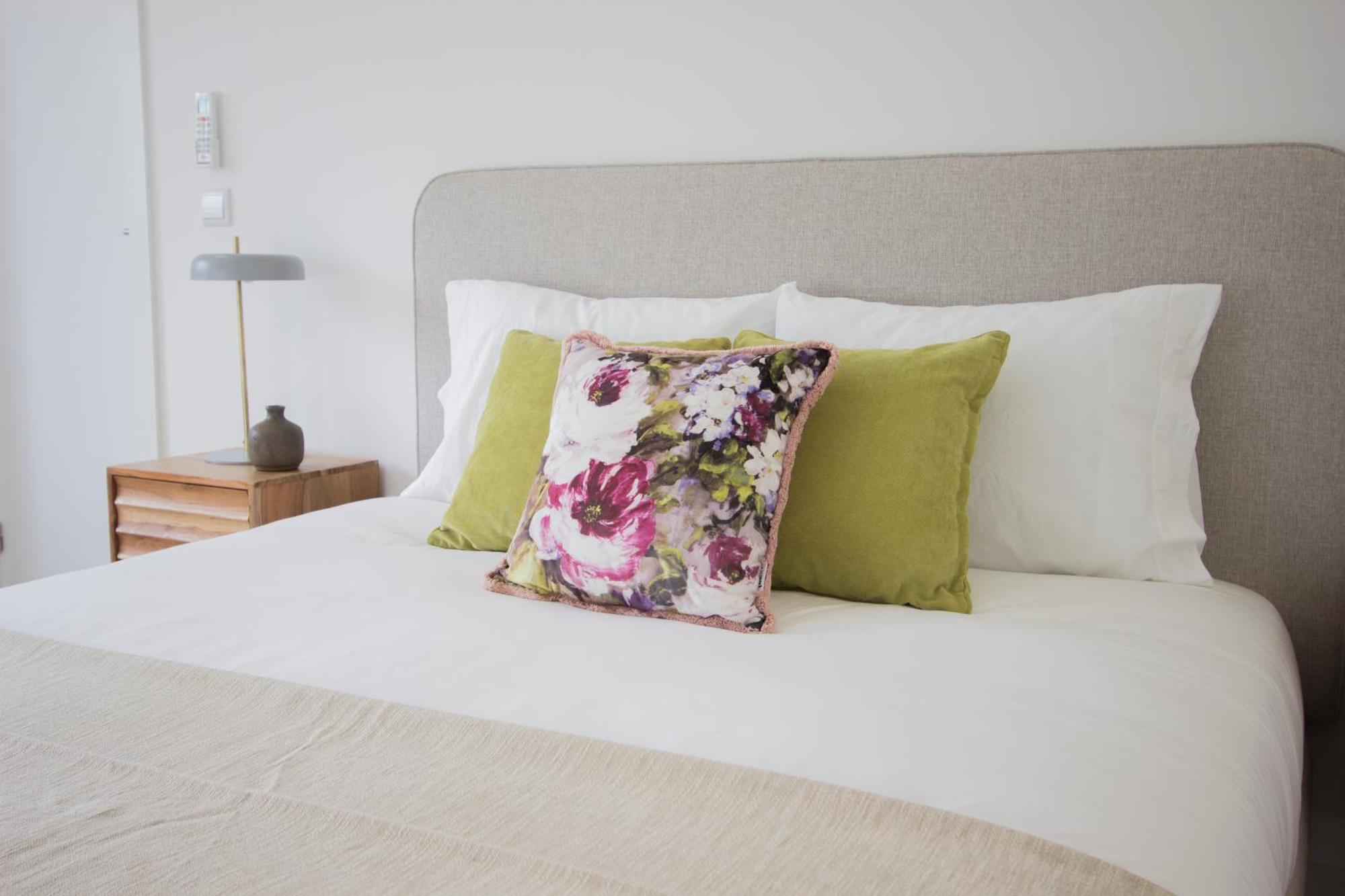 Mesao Frio By Guestify Villa Guimaraes Room photo